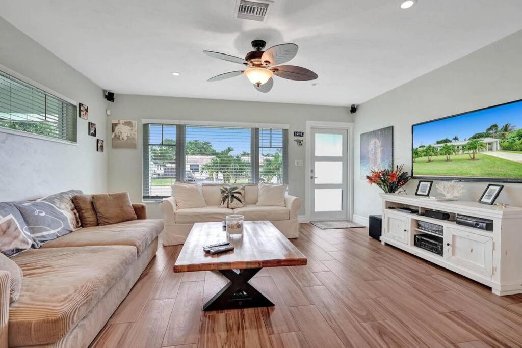 Tipsy Tiki Paradise - A Fl Tropical Heated Pool Retreat Fort Lauderdale Exterior photo