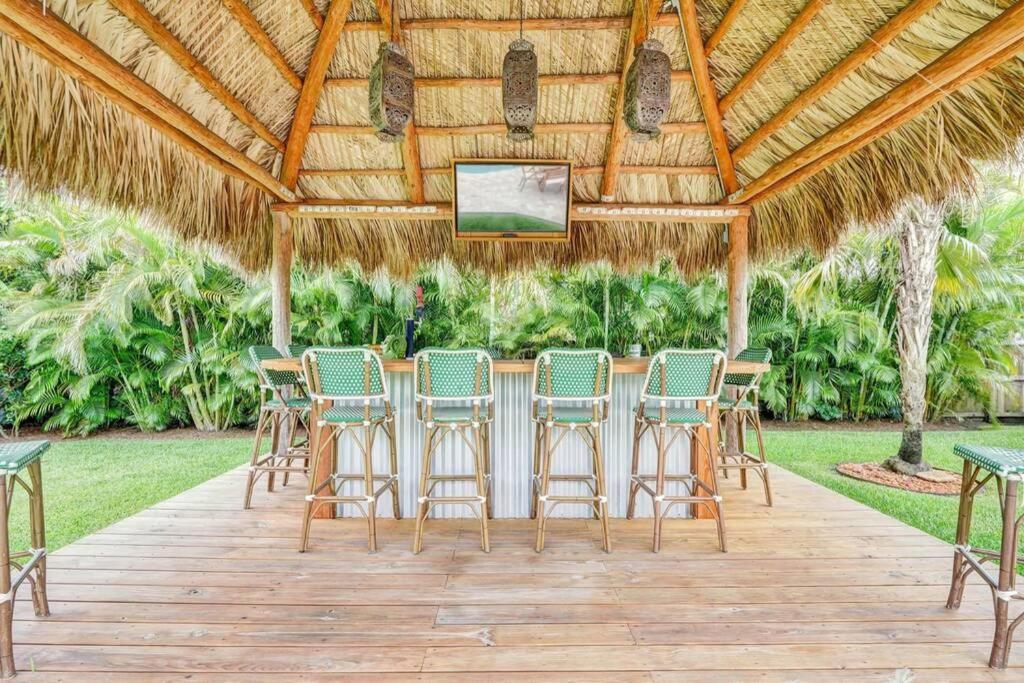 Tipsy Tiki Paradise - A Fl Tropical Heated Pool Retreat Fort Lauderdale Exterior photo